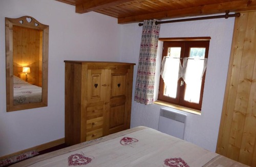 Pralognan-la-Vanoise Ski Chalet | Charmant chalet en pierre pour 6 pers. à Pralognan-la-Vanoise - FR-1-464-16