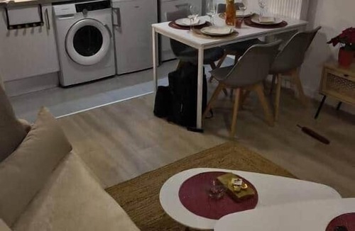 La Queue-en-Brie House | Charming 1-bedroom apartment near Paris La Queue-en-Brie