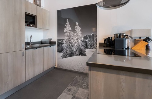 Courchevel Apartment | Charming 4-bedroom duplex with Wifi and parking in Courchevel Moriond