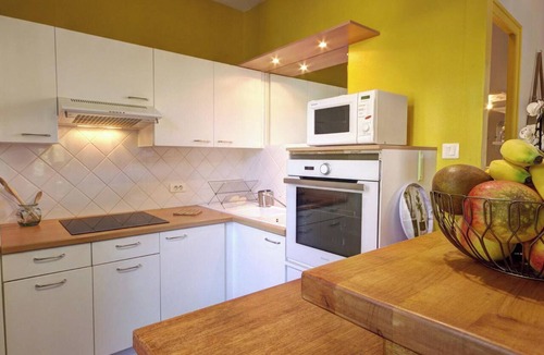 Andrezieux-Boutheon Apartment | Charming apartment with garden - 2 guests