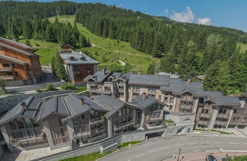 Courchevel Ski Chalet | Charming chalet in Courchevel with sauna and parking