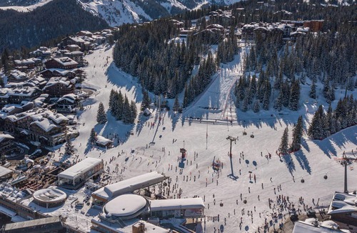 Courchevel Apartment | Charming duplex with fireplace and parking in the heart of Courchevel 1850