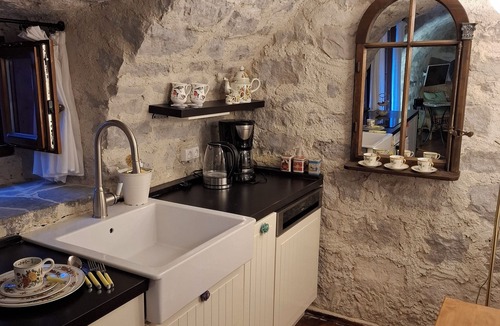 Saint Alban Auriolles Apartment | Charming studio with pool near Pont d’Arc – ideal for couples