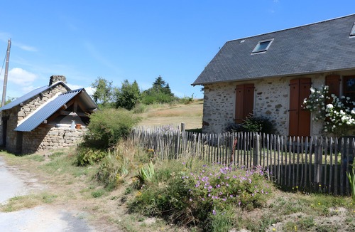 Chamberet House | Charming Stone House in the Heart of Limousin