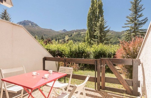Chantemerle Apartment | Charming Studio for 4 in Serre-Chevalier, Terrace & Free Parking
