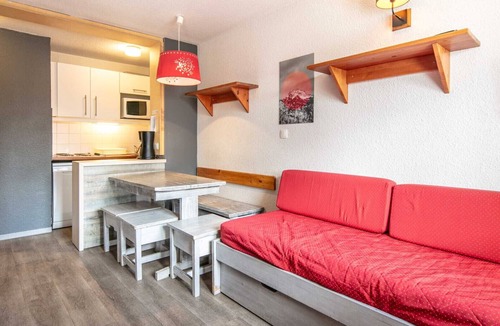Val Claret Apartment | Charming Studio - Sleeps 4 - Right at the Foot of the Slopes
