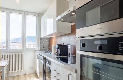 Ambilly Apartment | Chez Gilles I Studio I Ambilly