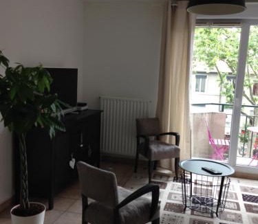 2nd Arrondissement Apartment | Chez Marie