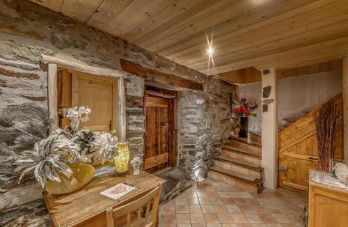 Les Brevieres Ski Chalet | Colettine