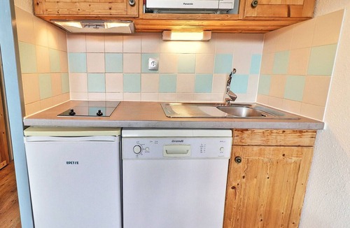 La Perriere Apartment | Comfortable 2-Room, 4 Pers, Ski-In, Close to Shops