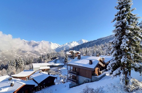 La Perriere Apartment | Comfortable 2-room apartment, ski-in/ski-out, near shops