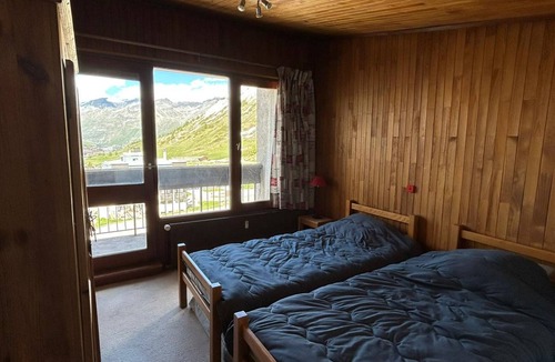 Val Claret Apartment | Comfortable 80sqm duplex in Tignes, 4 bedrooms, near slopes