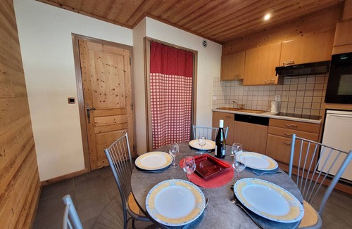 Les Gets Apartment | Comfortable family apartment in Les Gets, sleeps 4, balcony and WiFi