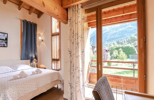 Les Houches Ski Chalet | Contemporary chalet 3* near slopes, 6 bedrooms for 12 guests