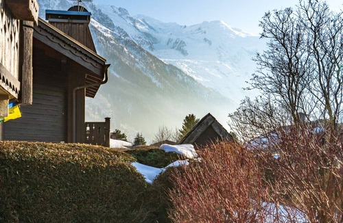 Les Praz-de-Chamonix Apartment | Cosy 74m2 View Garden | SkiLift 250m | Parking Bus