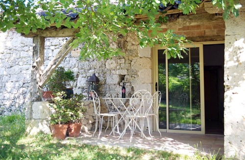 Bourg-de-Visa House | Cosy, quiet stone house with pool and private garden
