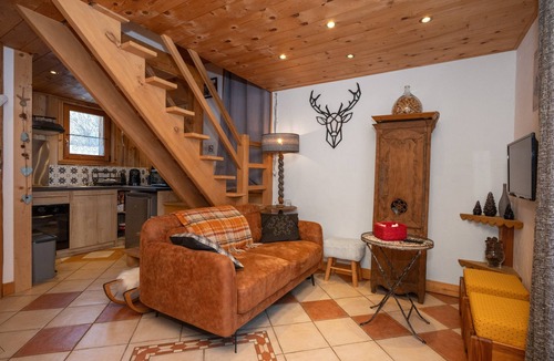Saint-Pierre-d'Entremont House | Cottage in a Traditional Mountain Chalet in the Heart of Chartreuse