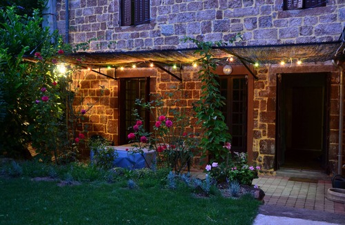 Marcillac-Vallon Apartment | Cottage Marcillac Vallon