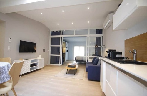Cimiez Apartment | Coulée Verte, Parking, Confort, Central