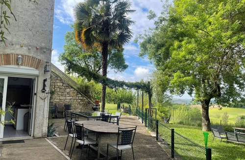 Saint-Amans-de-Pellagal Villa | Country villa chez Mémé, coucou Property of 2 ha and a half without opposite view