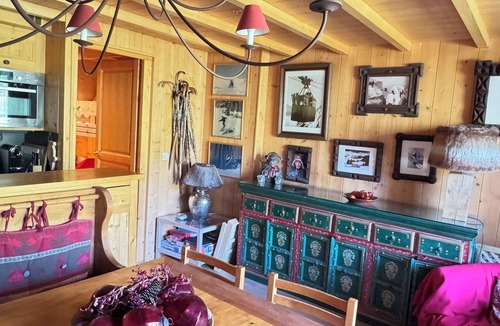 Courchevel Apartment | Courchevel 1750 luxury charm south small chalet on the slopes