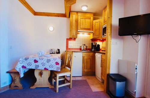 Val Claret Apartment | Cozy 1-bedroom renovated in Tignes - Ski-in/ski-out