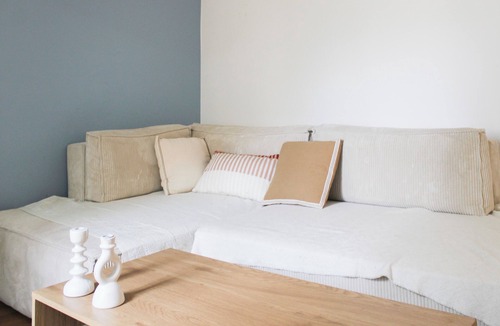 9th Arrondissement Opéra Apartment | Cozy and well-located apartment in Saint-Ouen