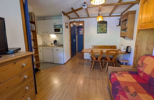 Areches Apartment | Cozy apt for 4, near slopes and pool