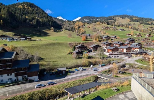 Areches Apartment | Cozy apt for 4, near slopes and pool
