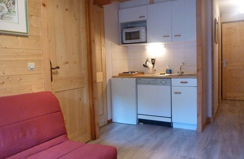 Areches Apartment | Cozy central apartment, 4 guests
