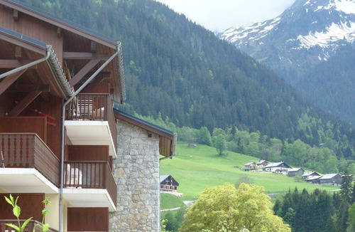 Areches Apartment | Cozy central apartment, 4 guests