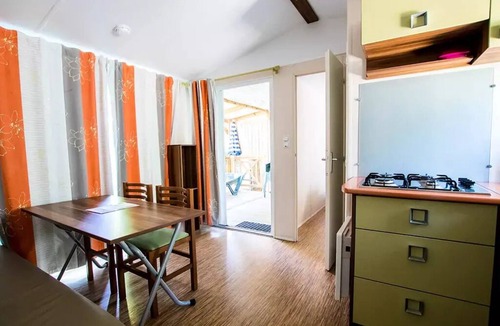 Saint-Maurice-dʼArdeche House | Cozy Mobile Home with TV, Air Conditioning, and Wi-Fi - 2 bedrooms - 4 guests
