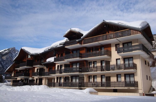 Pralognan-la-Vanoise Apartment | Cozy studio near slopes, quiet with closed garage