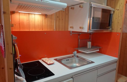 Arc-1600 Apartment | Cozy studio, mountain view - 4 guests