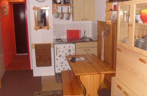 Le Pleynet Apartment | Cozy studio in Le Pleynet, 300m to slopes, pets allowed