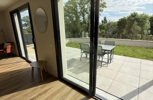 Bressolles Cottage | Des Jardins Cottage in Bressolles - 4 pers, Pets, Parking