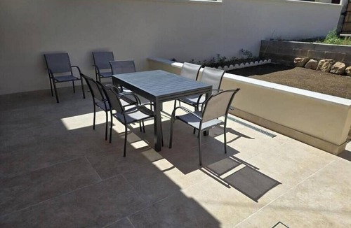 Etival House | Detached Apartment