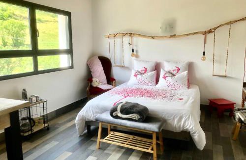 Valsonne Bed & Breakfast | Domaine de la Rue de la Tour
