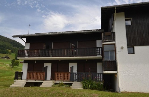 Notre-Dame-de-Bellecombe Apartment | Duplex cosy près des pistes avec wifi et animaux acceptés - FR-1-505-38