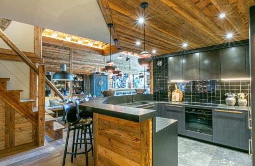 Val-d'Isere Apartment | Duplex de Luxe à Val-d'Isère avec Jacuzzi et Hammam - FR-1-694-357