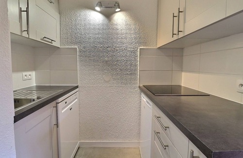 Meribel-Mottaret Apartment | Duplex for 6 with Wifi and Pets Allowed, Méribel