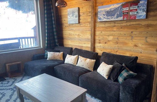 La Perriere Apartment | Duplex ski in/out directly at the slope @ Courchevel/la Tania