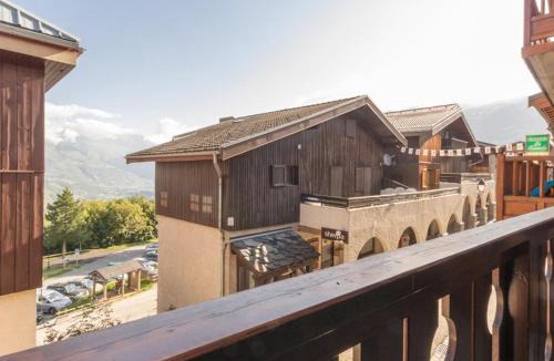 Montchavin Apartment | Duplex spacieux au coeur de station, proche télécabine, balcon, casier à skis - FR-1-181-2531