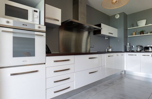 Veyrier-du-Lac Apartment | EOS - Stunning Lakeview Apt, 2BR, Parking