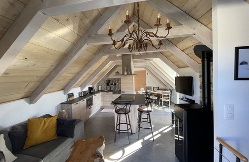 Soulages-Bonneval House | Escape the Heat at the Buron des Loups