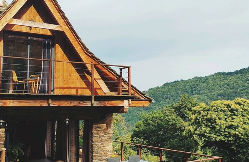 Lapeyrugue Villa | Estiva: La Maison Sunshine Piscine - Spa - Vue Grandiose