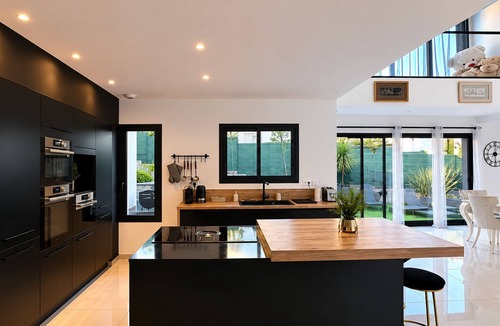 Beaulieu House | Exceptional Villa with Spa, Sauna & Heated Pool - 20 min from Montpellier