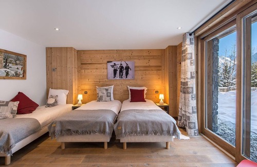 Courchevel Ski Chalet | Family Chalet 5* with Jacuzzi and Sauna in Courchevel