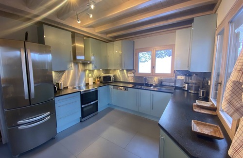 Les Gets Ski Chalet | Family Chalet close to ski tracks in les Gets/Portes du soleil