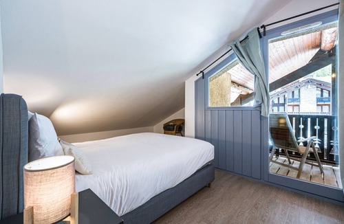 Val-d'Isere Apartment | Fantastic Duplex Apartment · Ski-In/Ski-Out · Center of Val d'Isère